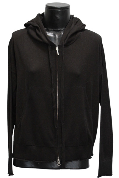 black hoodie cashmere pic