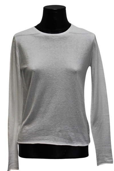 barbara pizik spring 2022 grey tshrt pic